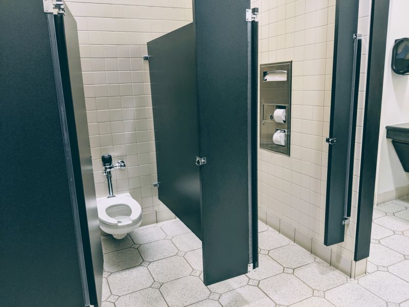 Commercial Toilet Repair